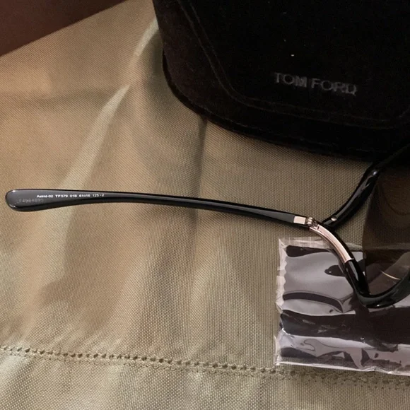 Tom Ford Astrid Oversized Dark Sunglasses ,61mm Tom Ford Astrid Oversized Dark Sunglasses ,61mm main image 3
